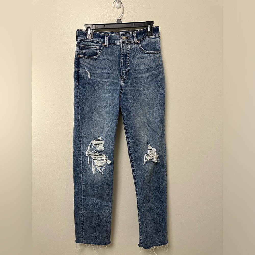 Distressed Express Jeans Modern Straight Super High Rise